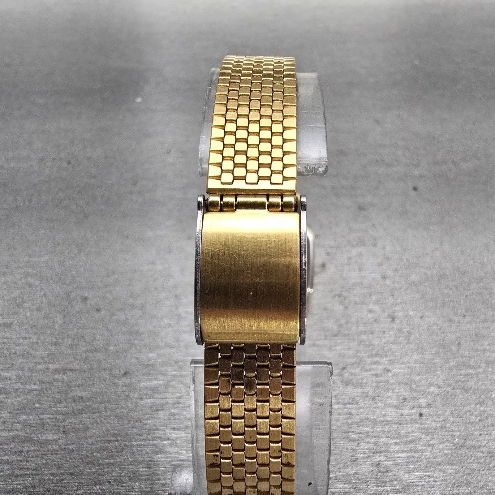 Seiko Watch Women 20mm Black Dial Gold Tone Hexagon 2C21-5170 New Battery VTG7