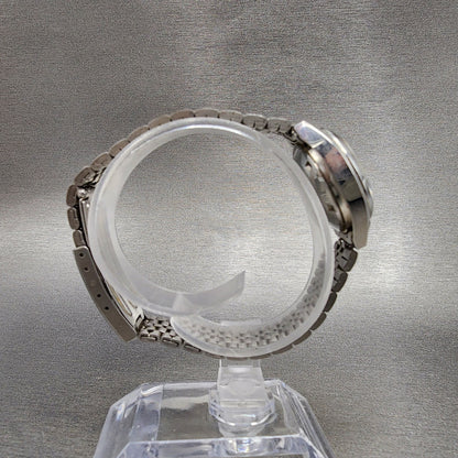 Seiko 5 Automatic Watch Women 25mm White Dial Silver Tone Daydat Round 610675208