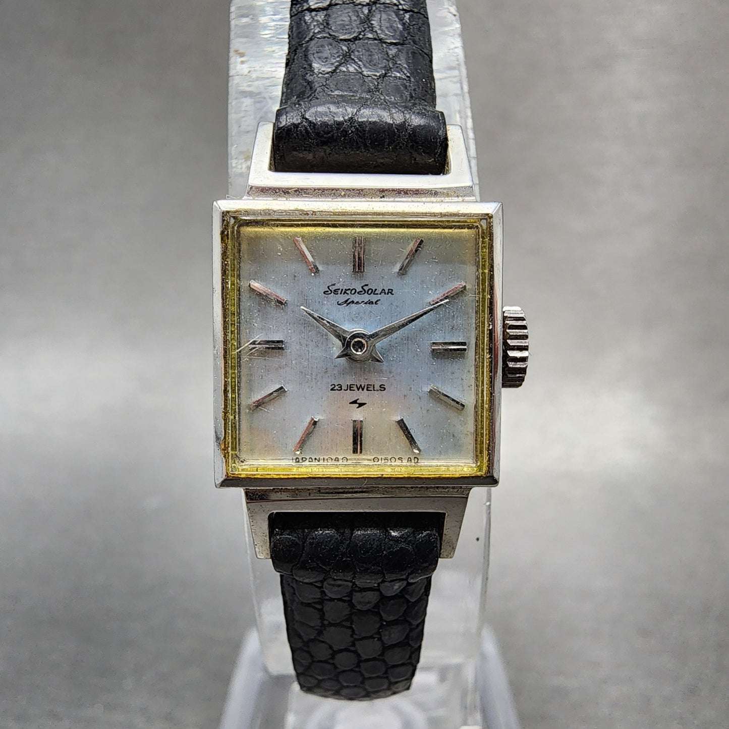 Seiko Solar Special Tank Watch Women 15mm Silver Tone Stainless Steel Runs0