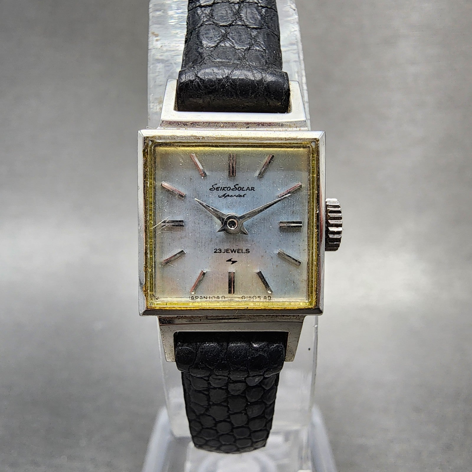 Seiko Solar Special Tank Watch Women 15mm Silver Tone Stainless Steel Runs0