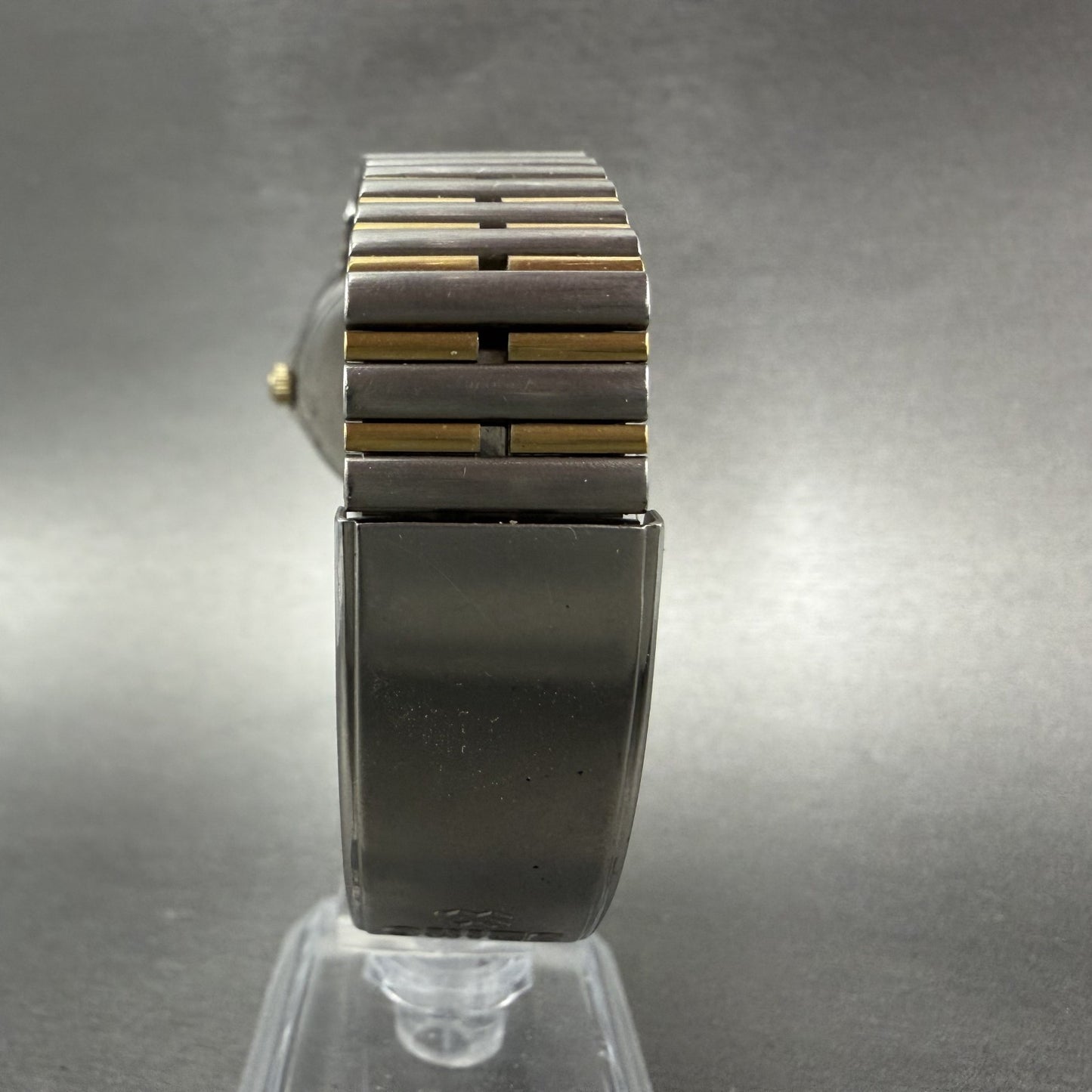 Seiko SQ Watch Men 33mm Silver dial Two Tone Round Daydate 8123-6299 New Battery7