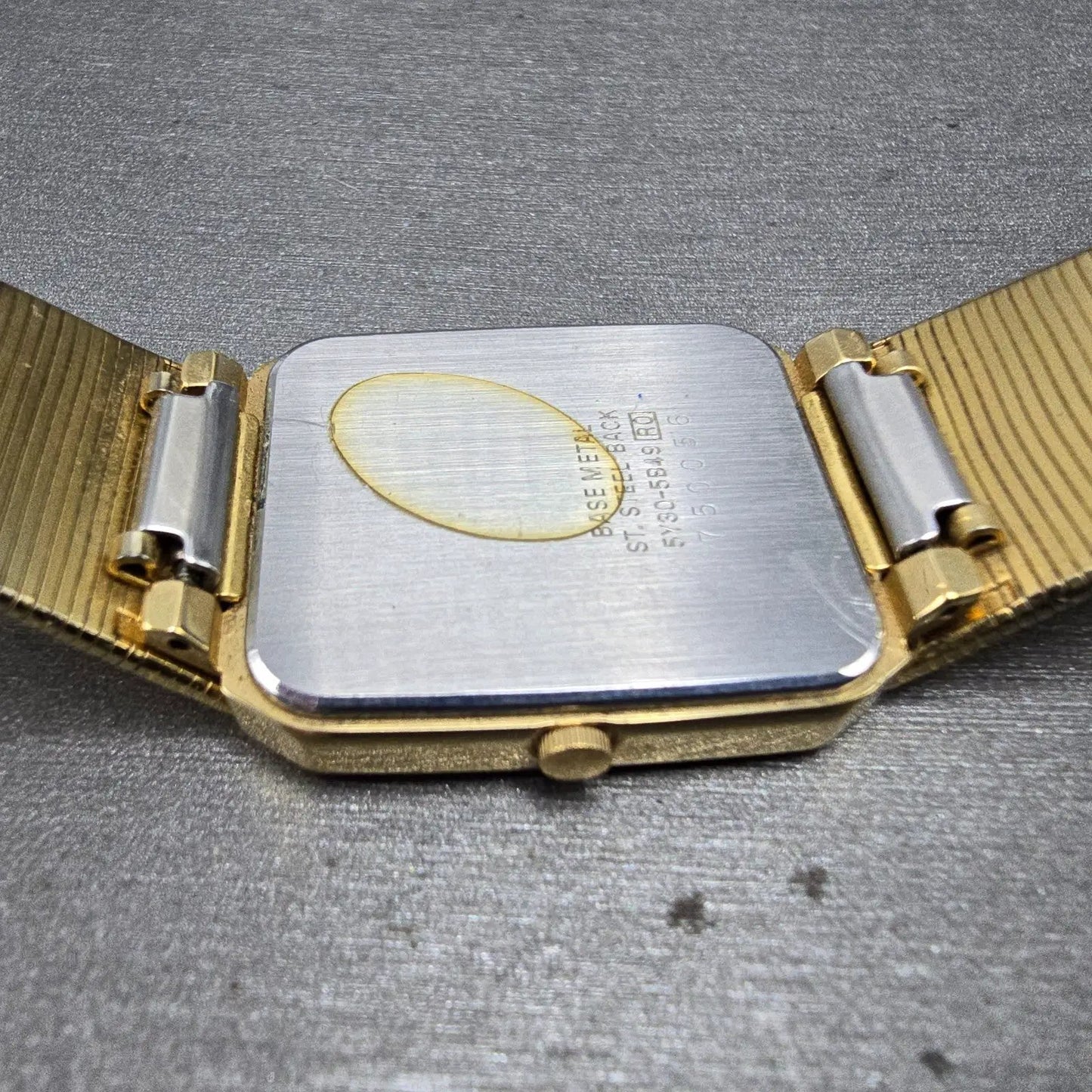 Seiko Tank Watch Men 25mm Champagne Dial Gold Tone Rectangle 5Y30-5B49 PARTS11