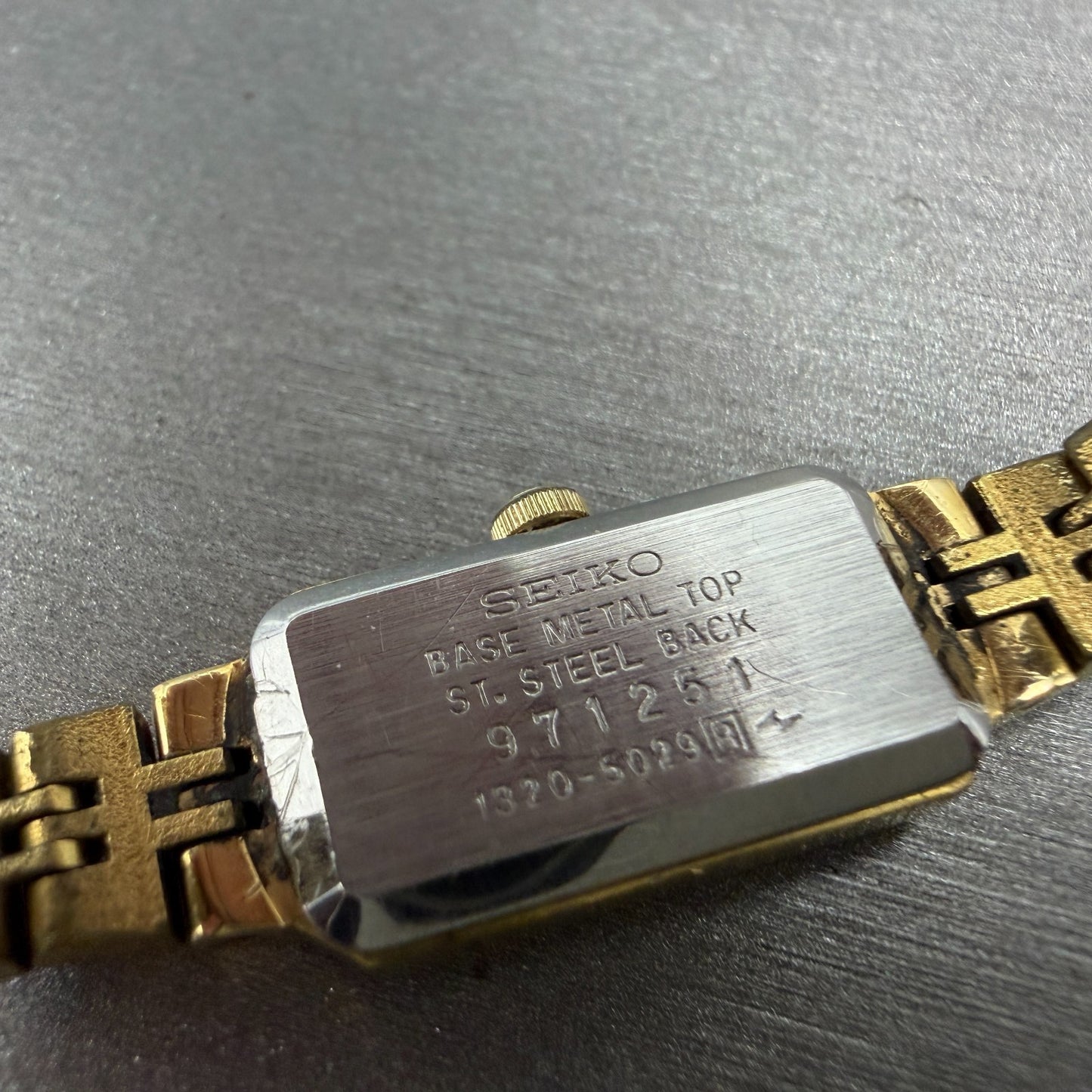 Seiko Watch Women 12mm Champagne Dial Gold Tone 1320-5029 New Battery Vintage 789