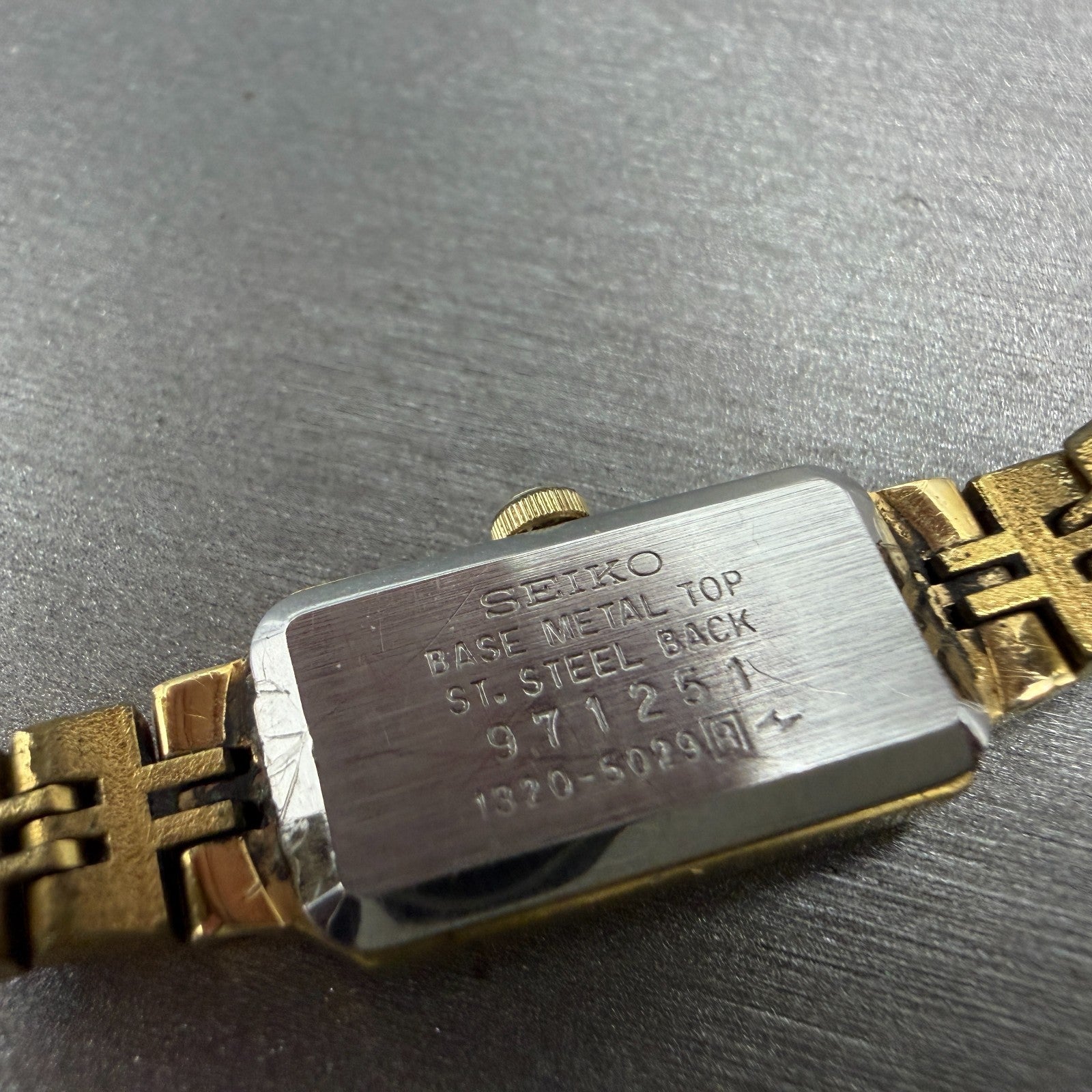 Seiko Watch Women 12mm Champagne Dial Gold Tone 1320-5029 New Battery Vintage 789