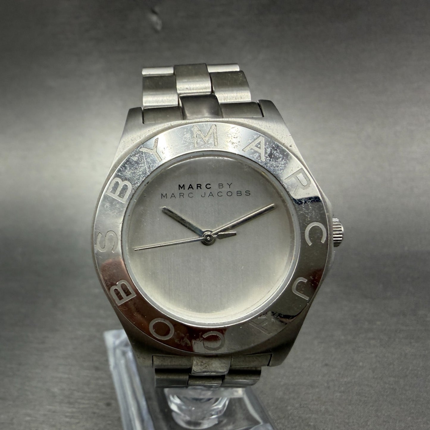 Marc Jacobs Blade Watch Women 36mm Silver Dial Stainless Steel Round New Battery0