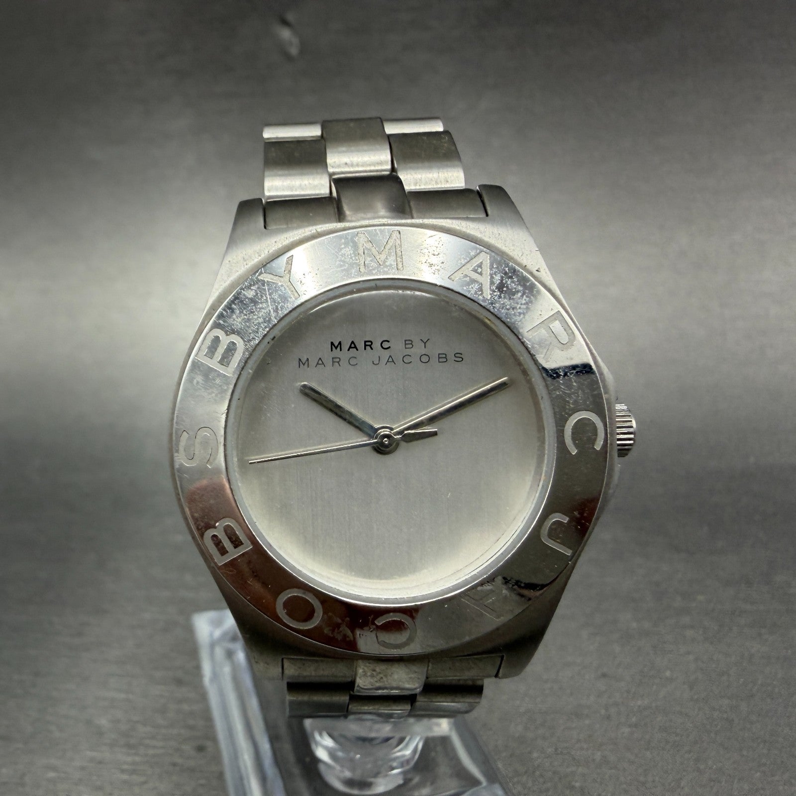 Marc Jacobs Blade Watch Women 36mm Silver Dial Stainless Steel Round New Battery0