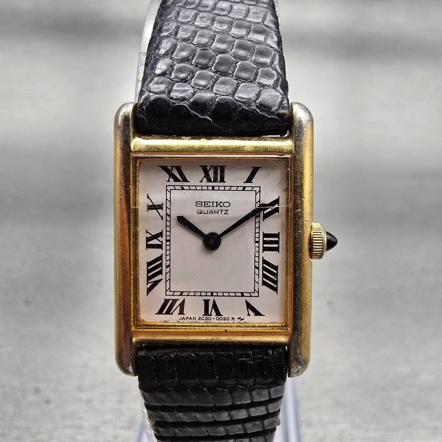 Seiko Tank Watch Women 17mm White Dial Gold Tone Rectangle 2C20-5019 New Battery0