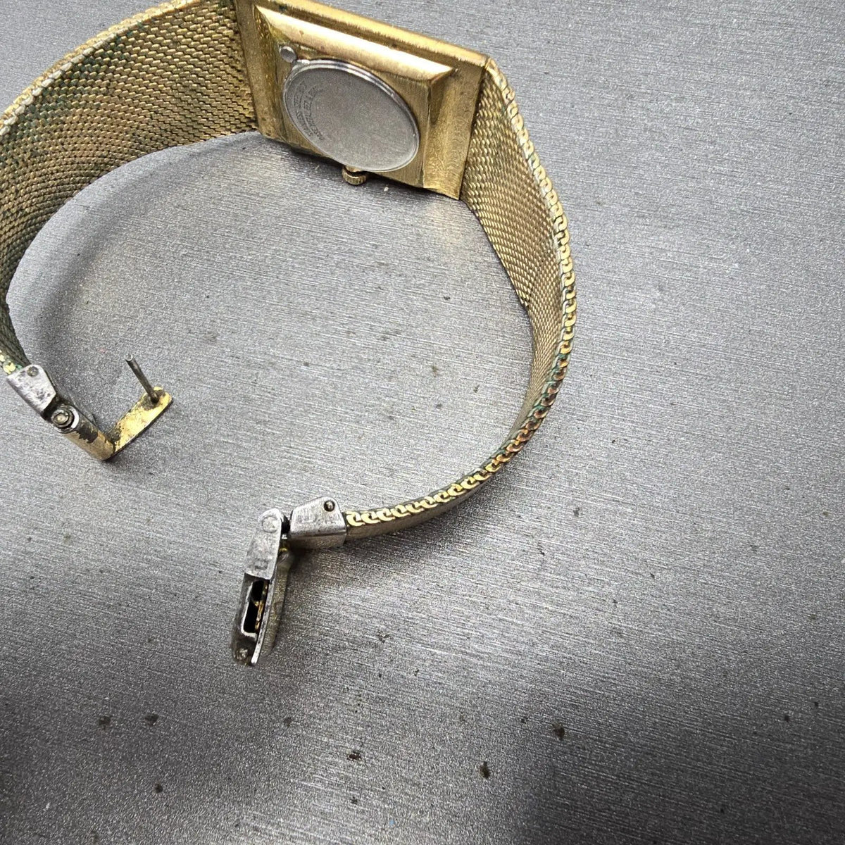 Longines Tank Watch Men 25mm Gold Dial Gold Tone Oval Rectangle L960.2 PARTS8