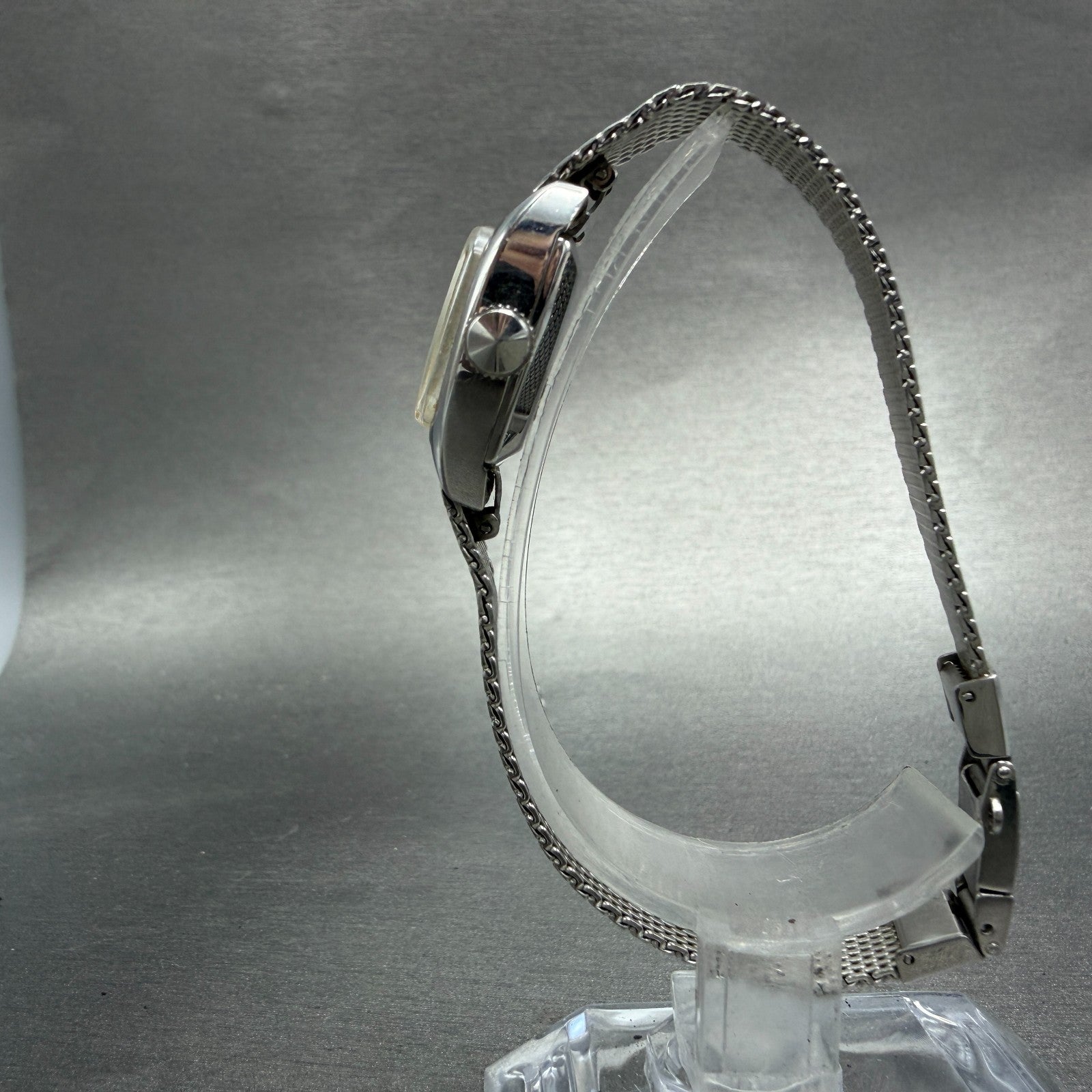 Seiko Tank Watch Women 17mm Silver Dial Silver Tone manual 1104-3210 Runs6