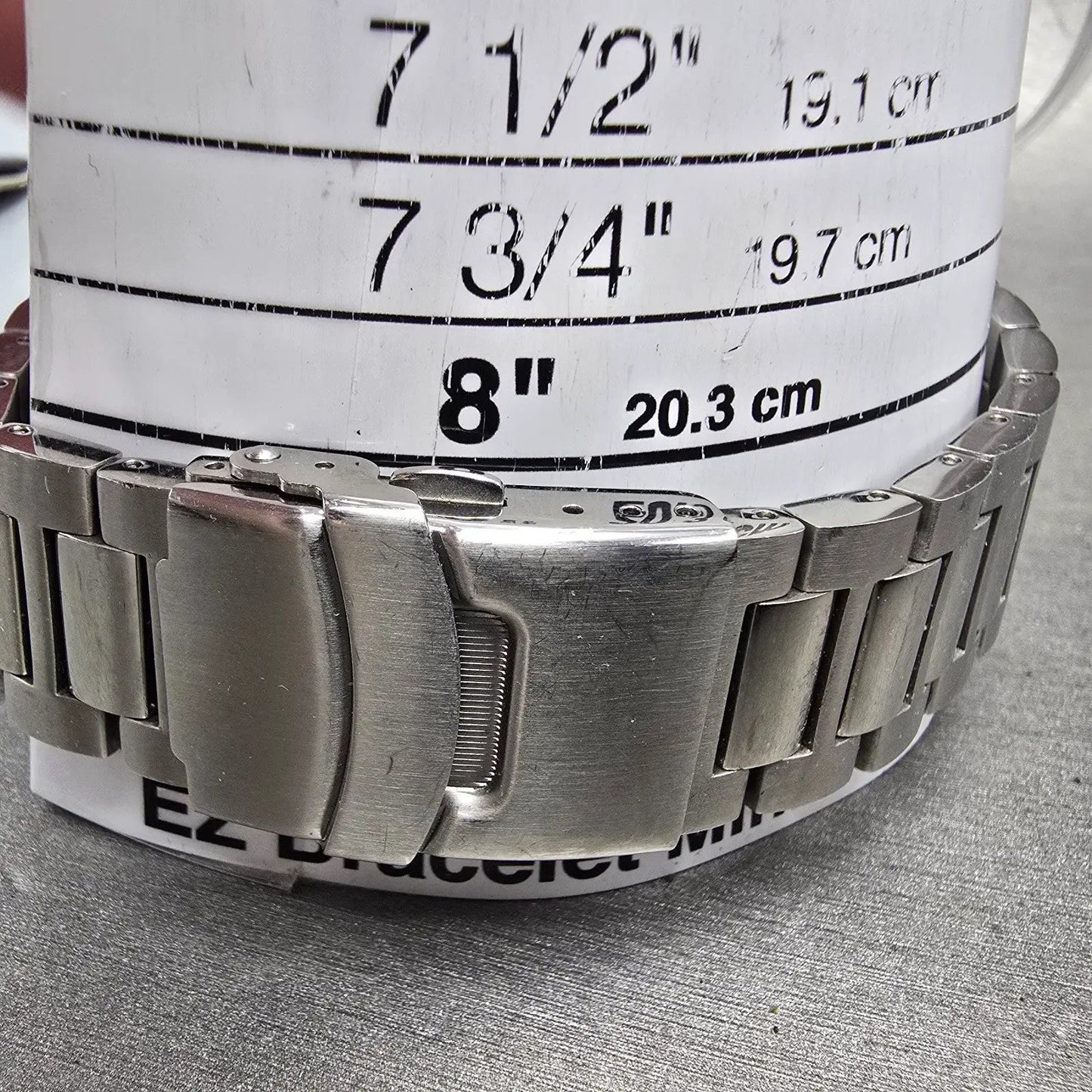 Jules Jurgenson Invincible Watch Men 44mm White Dial Silver Tone Round New Batt10