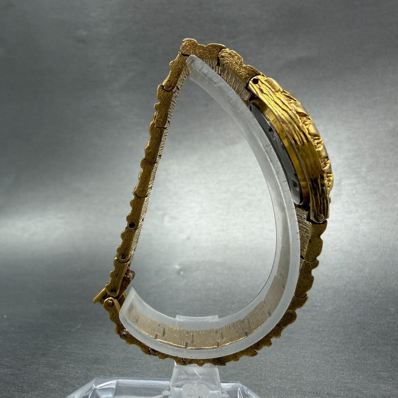 Elgin Watch Women 26mm Black Dial Gold Nugget Case Tone New Battery VTG KLJ8