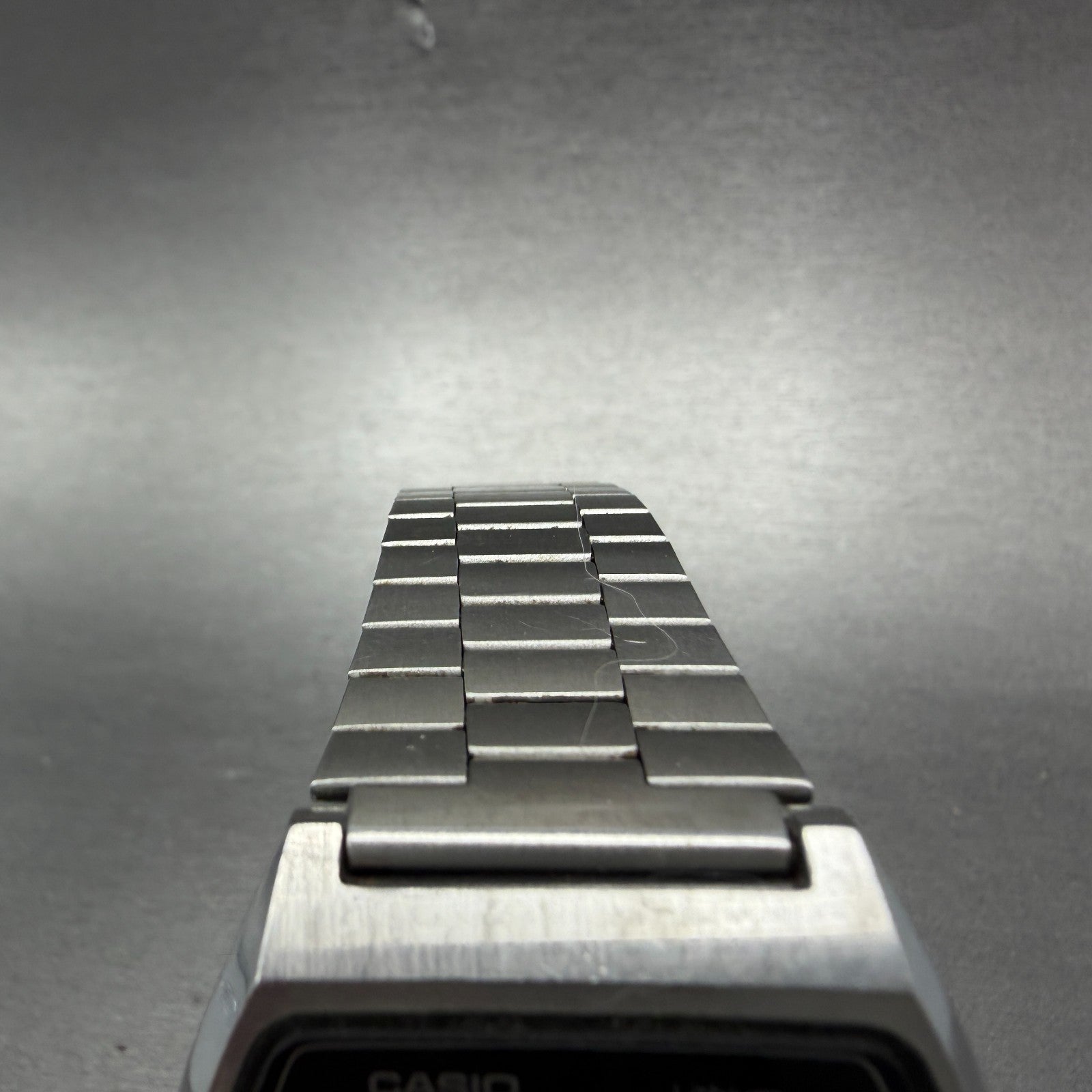 Casio 58 S005 Watch Men 36mm Digital Silver Tone Daydate New Battery Vintage ABC5