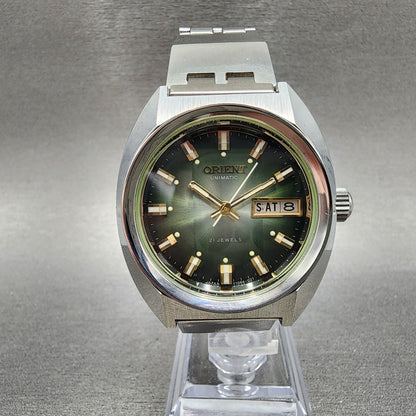 Orient Unimatic Watch Men 37mm Green Dial Daydate Steel Cushion f14910660 Runs0