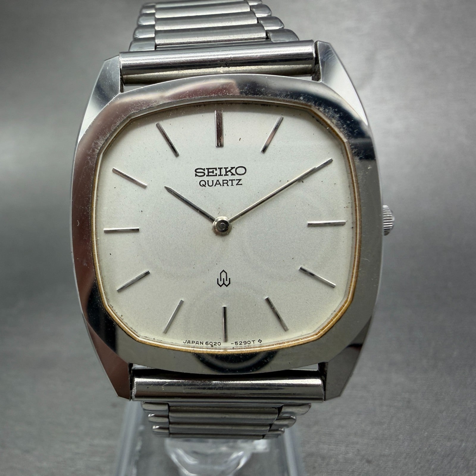 Seiko Watch Men 30mm Silver Dial Silver Tone Round 6020-5250 New Battery Vintage0