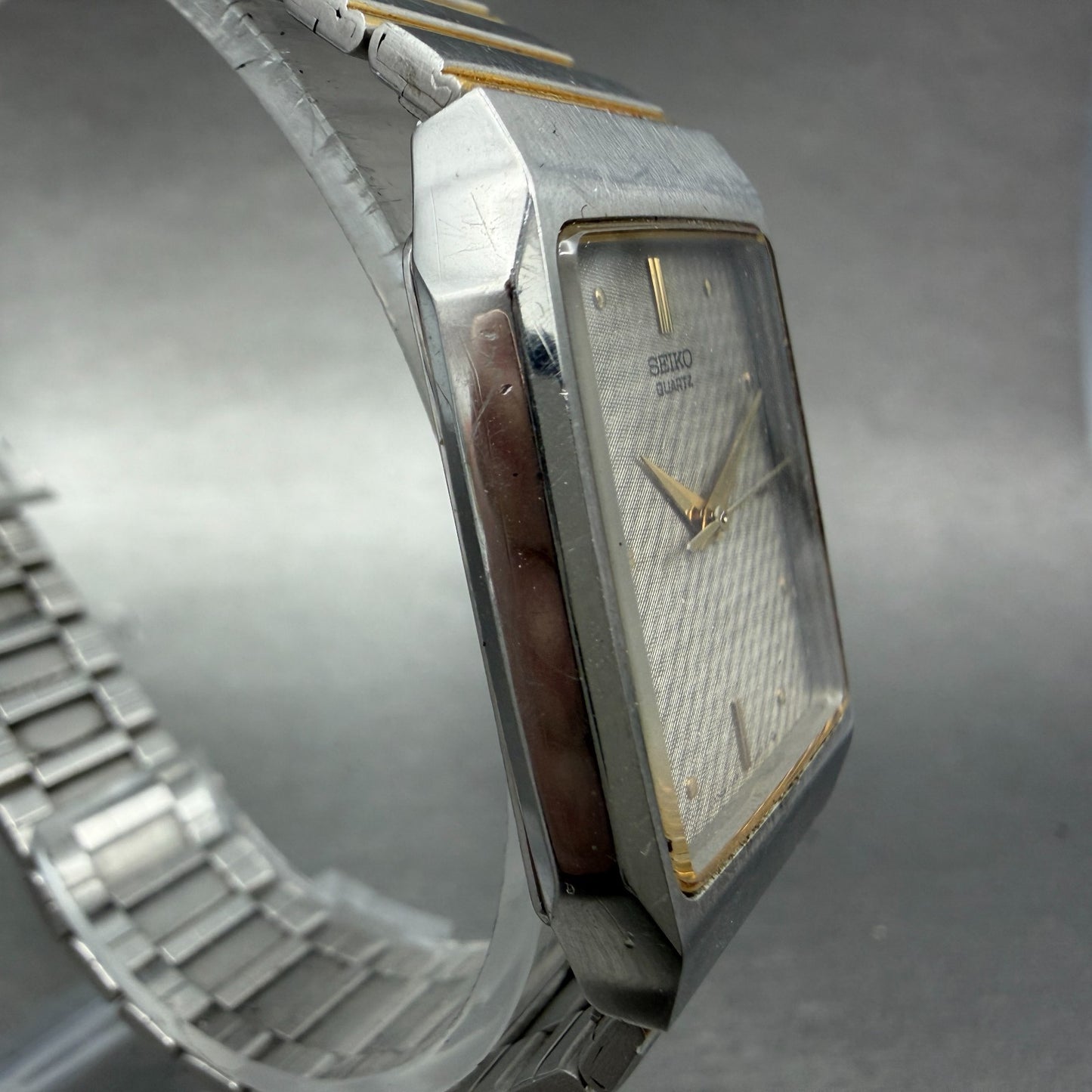 Seiko Tank Watch Men 26mm Silver Dial Two Tone Rectangle 5p31-5a69 New Battery3