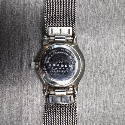Skagen Denmark Watch Women 24mm MOP Dial Silver Tone Round 233XSSS New Battery10