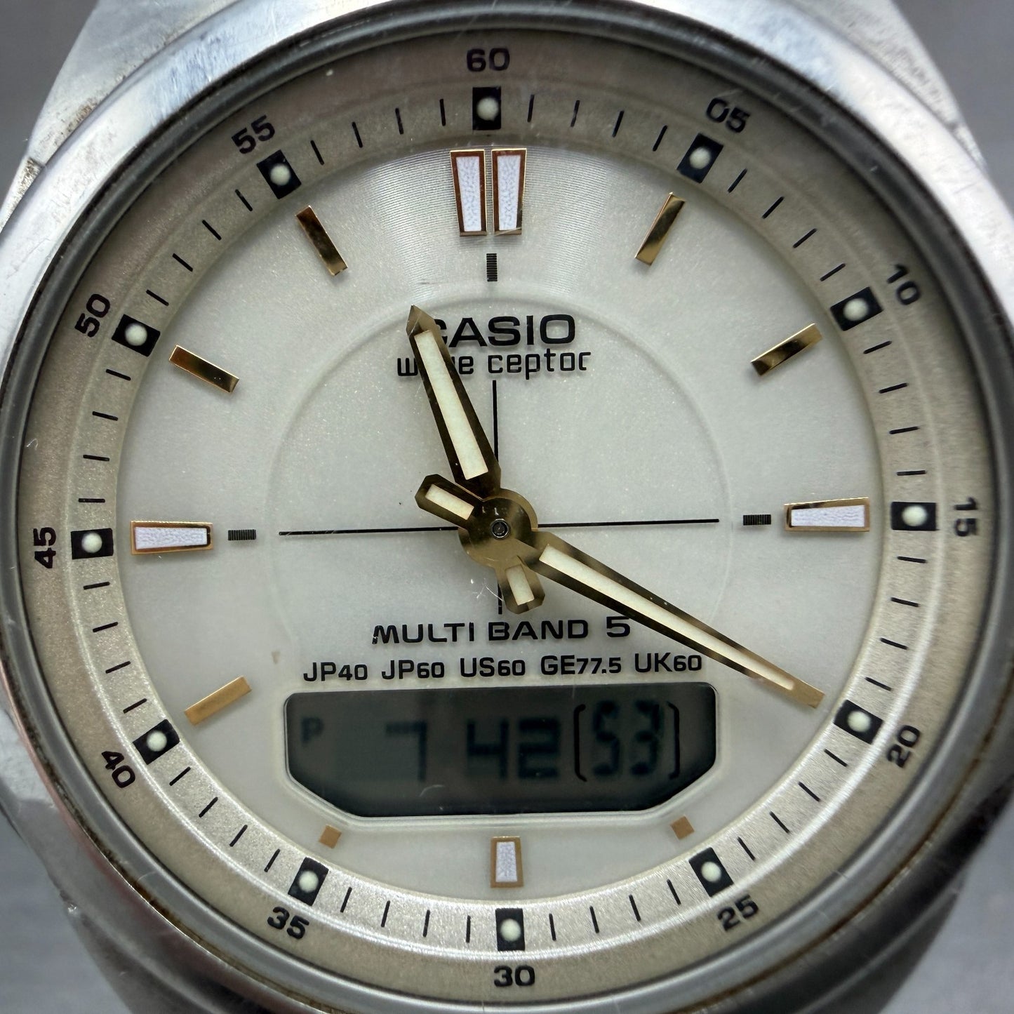 Casio Wave Ceptor Solar Watch Men 41mm White Dial Analog Digital Steel Runs LKH1