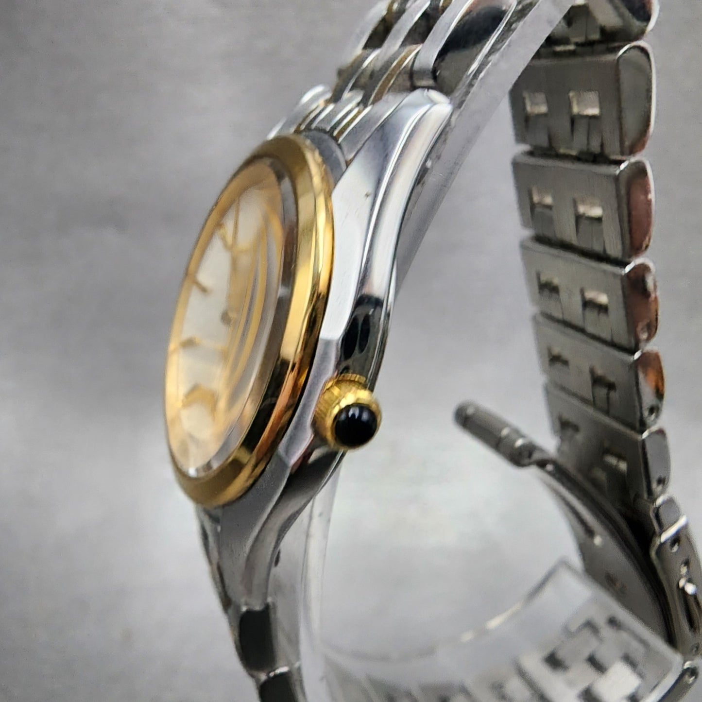 Seiko Exceline Watch Women 26mm White Dial Two Tone Round 4J410100 New Battery3