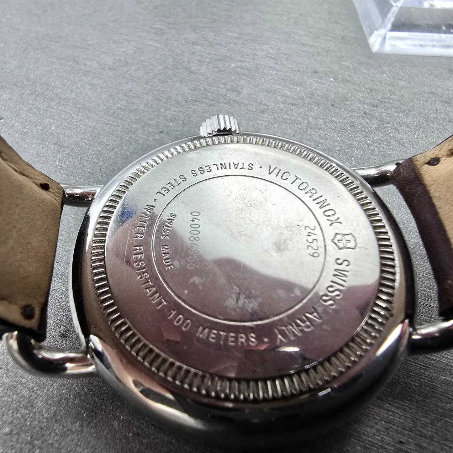 Victorinox Swiss Army Cavalry Watch Men 37mm White Dial Steel Date 24529 NewBat9