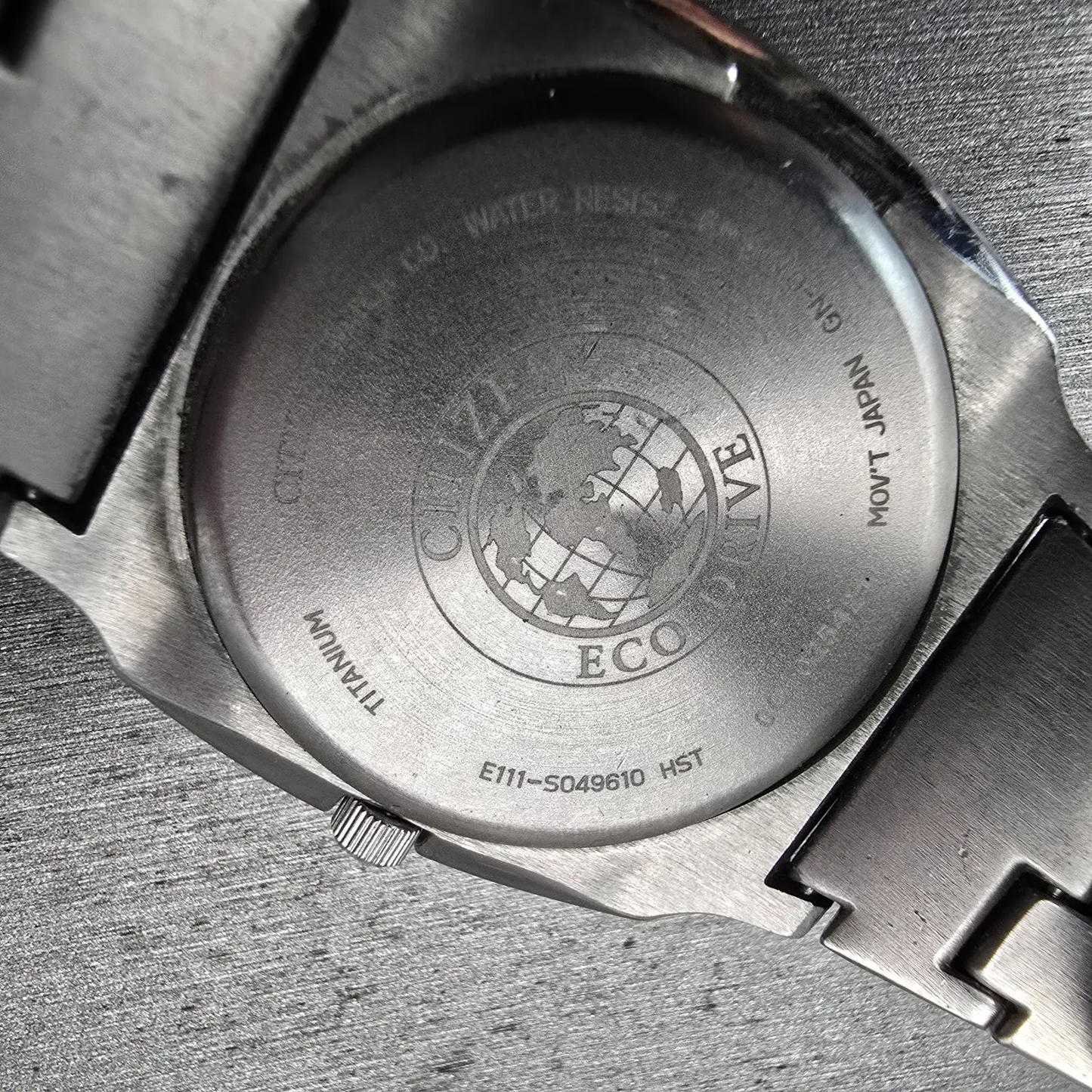 Citizen Eco-Drive Watch Men 39mm Black Dial Titanium Date E111-S049610 Works10