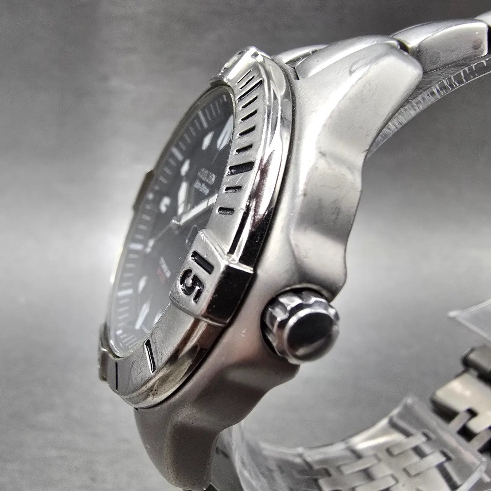 Citizen Eco-Drive Watch Men 42mm Black Dial Titanium Daydate E100-S011922 Runs2