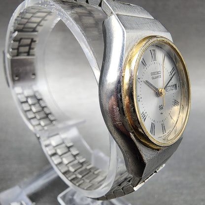 Seiko SQ Watch Women 24mm Silver Dial Two Tone Daydate 26260190 New Bat READ!!!3