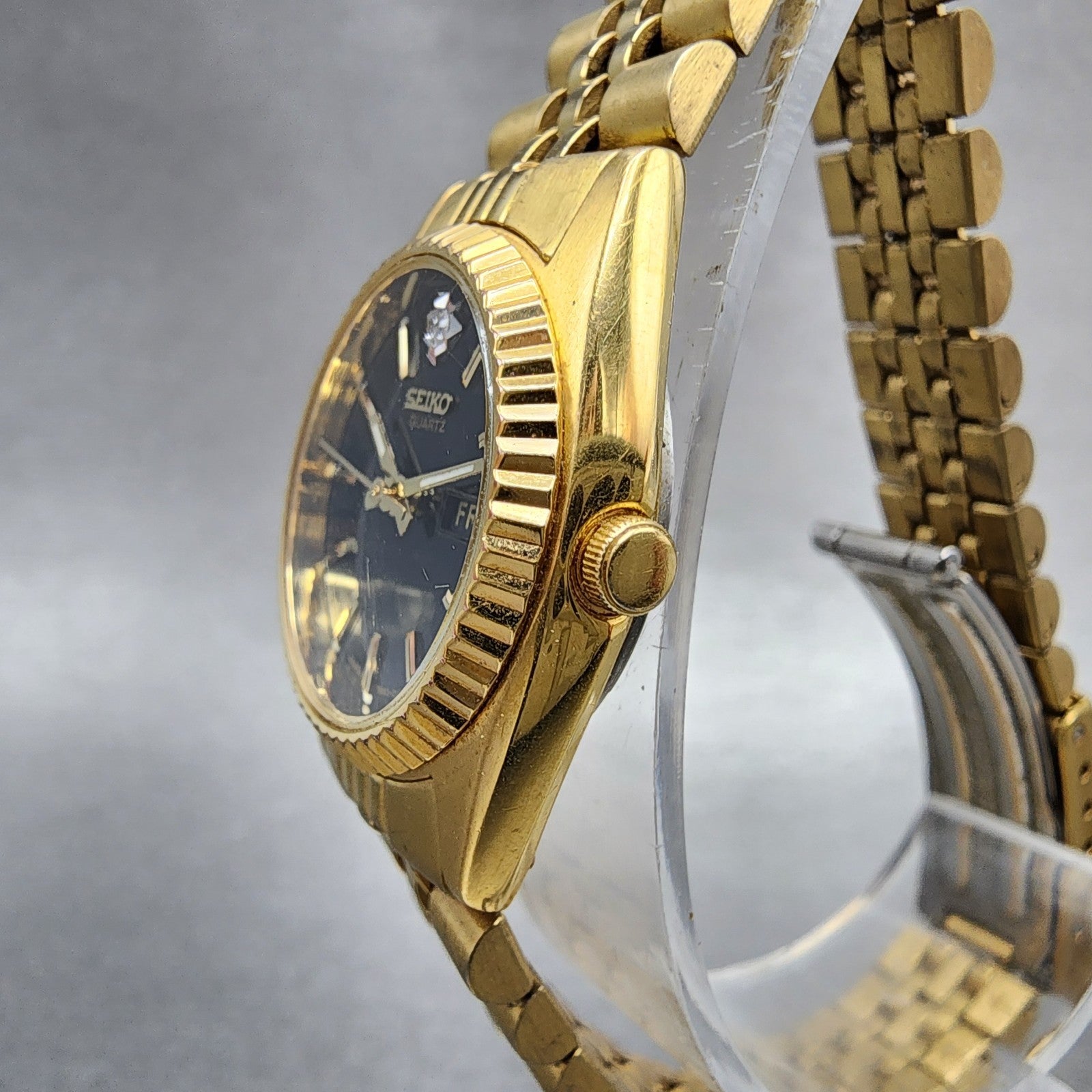 Seiko Watch Women 24mm Black Tone Gold Tone Daydate Round 7N830041 New Battery2