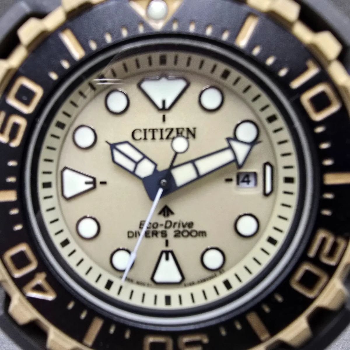 Citizen Promaster Marine Eco-Drive Watch Men 48mm Brown Dial Titanium Works2