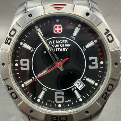 Wenger Swiss Military Dive Watch Men 42mm Black Dial Steel Date 79139 PARTS2