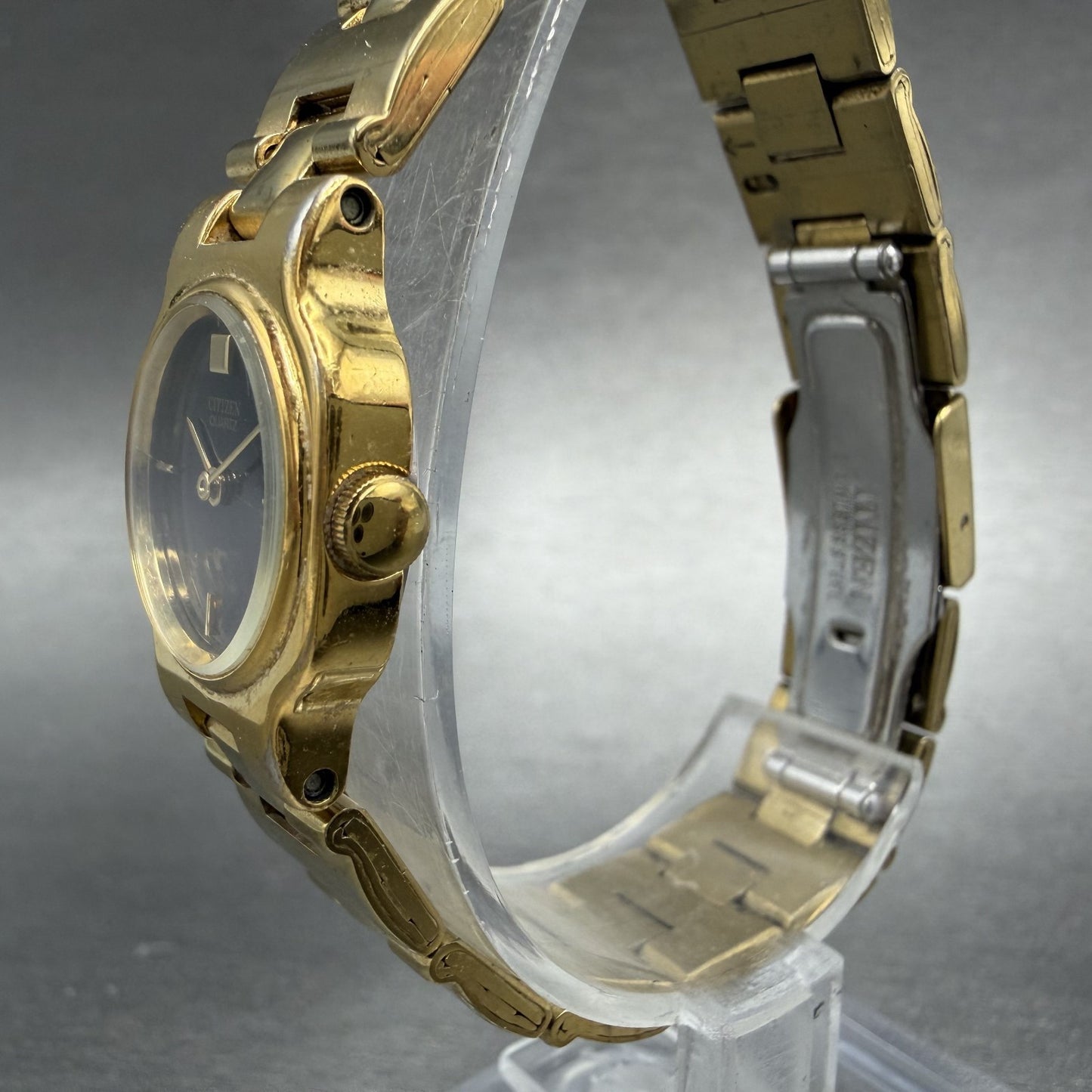 Citizen CQ Watch Women 18mm Black Dial Gold Tone Round 3220 New Battery VTG2