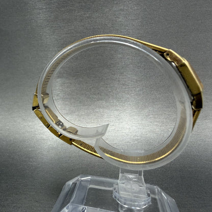 Seiko Watch Women 17mm Brown Dial Gold Tone Rectangle 2C20-5789 New Battery CBA8