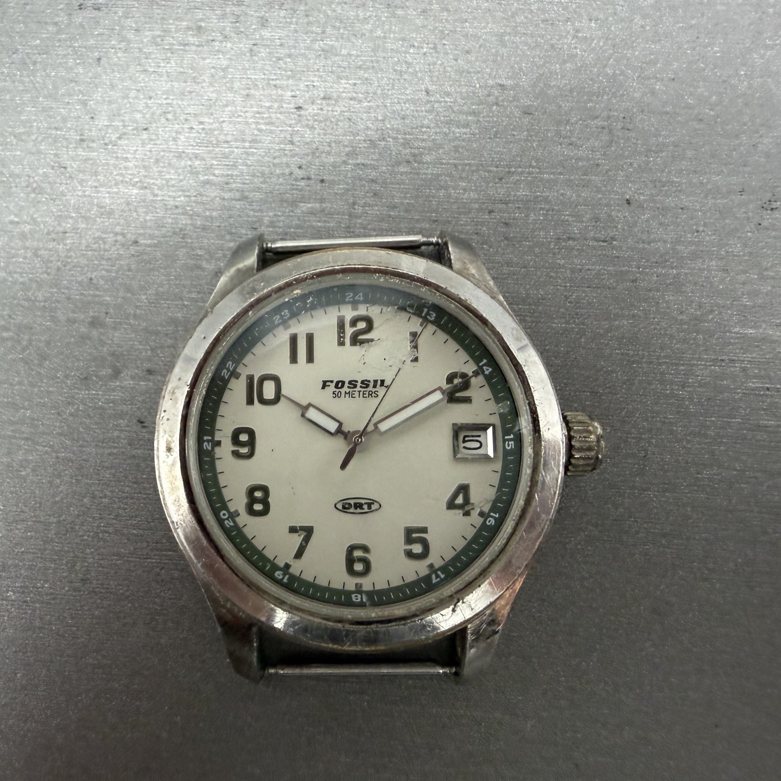 Fossil DRT Watch Men 37mm White Dial Silver Tone Date Round DT-4007 New Battery0