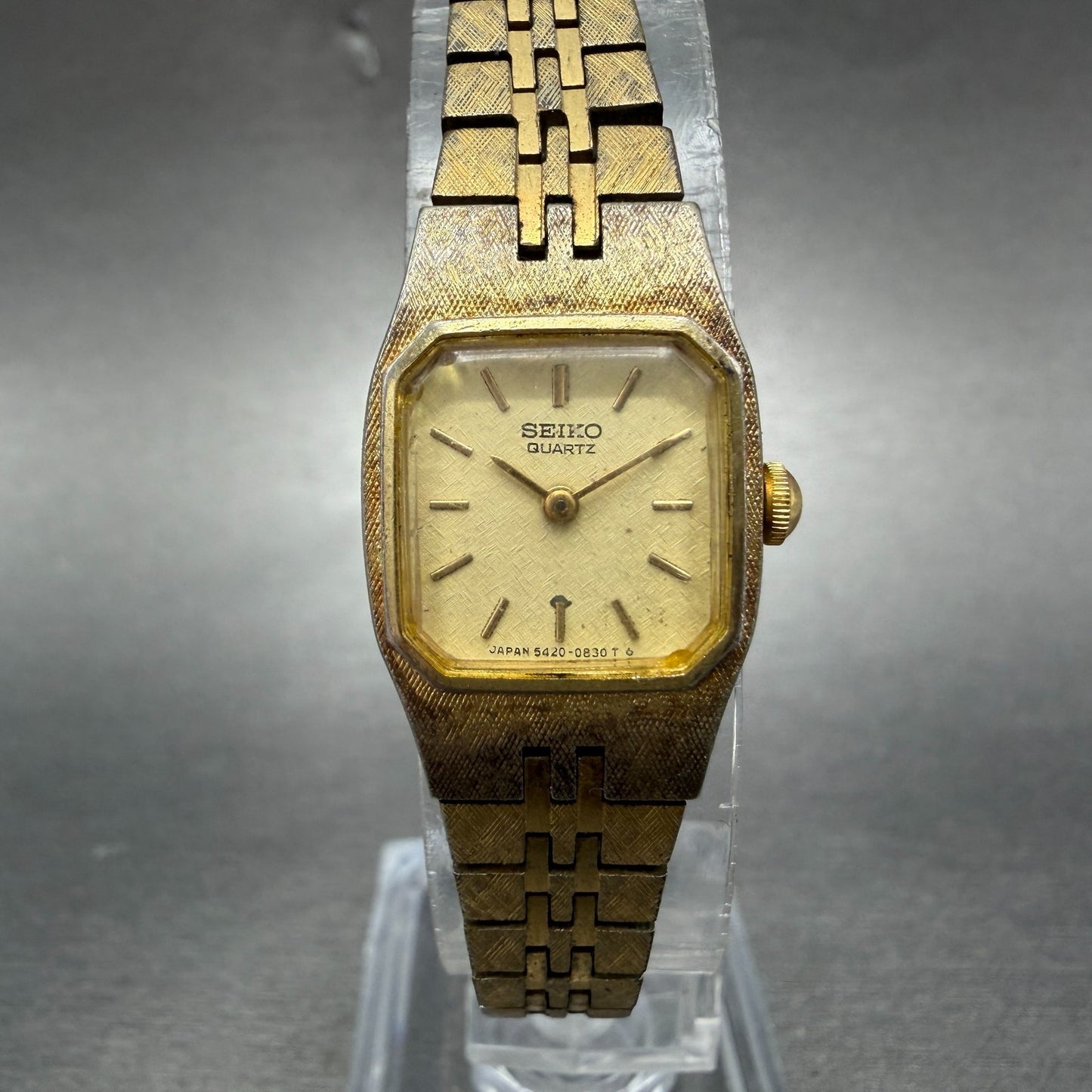 Seiko Watch Women 17mm Champagne Dial Gold Tone Octagon 5420-5420 New Battery0