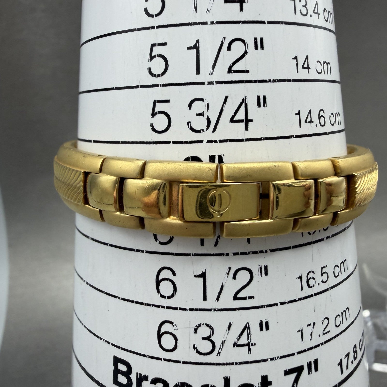 Elgin Watch Women 16mm Silver Dial Gold Tone Oval Bangle New Battery10