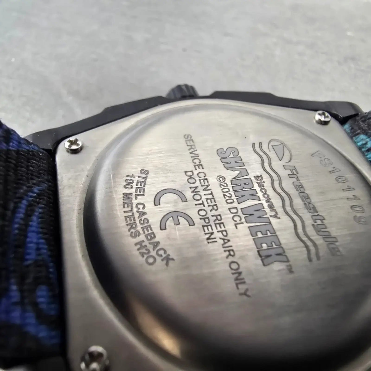 Freestyle Shark Watch Men 38mm Blue Dial Black Shark week Tribal Octagon NewBatt9