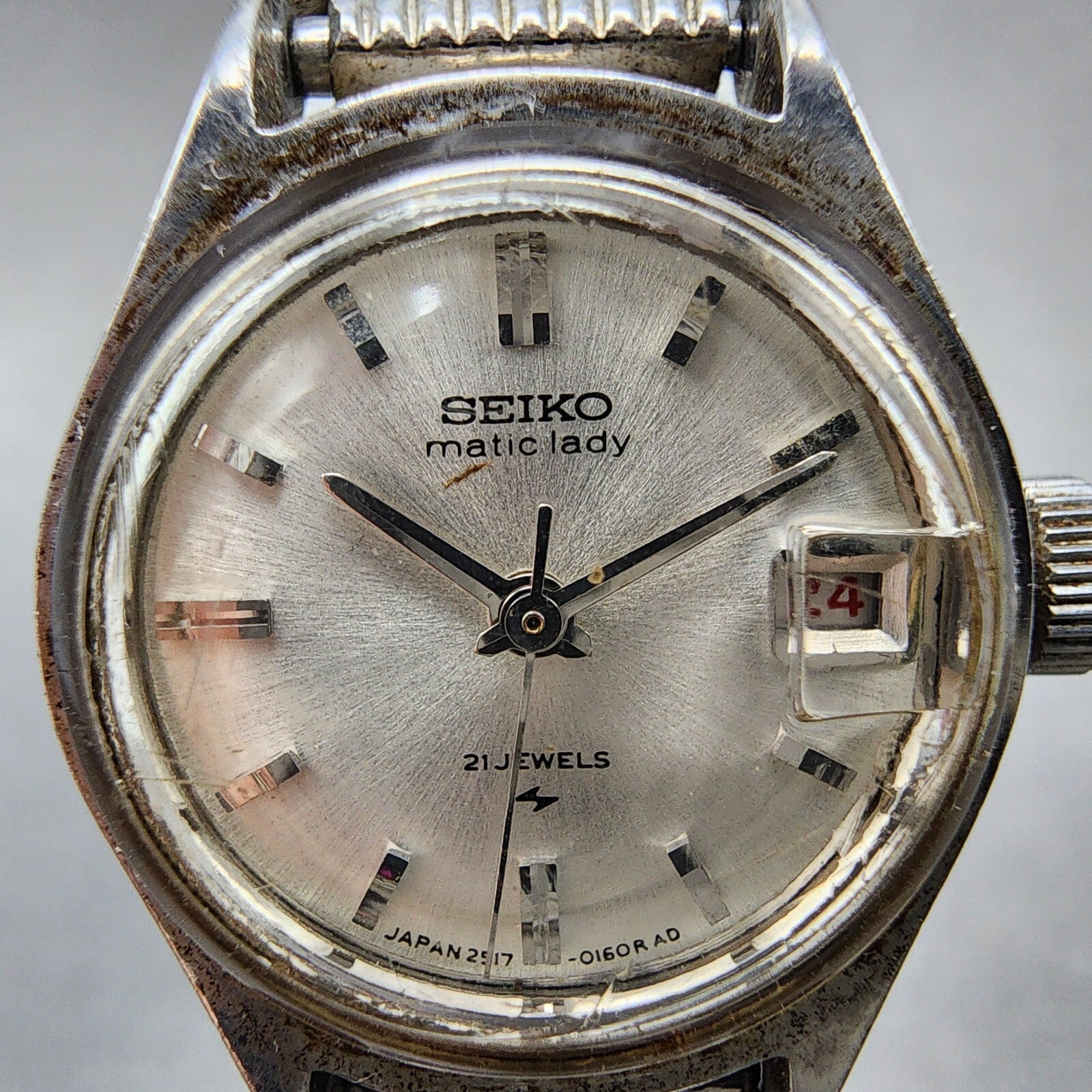 Seiko Matic Lady Watch Women 20mm Silver Dial Silver Tone Date 25170261 Runs1