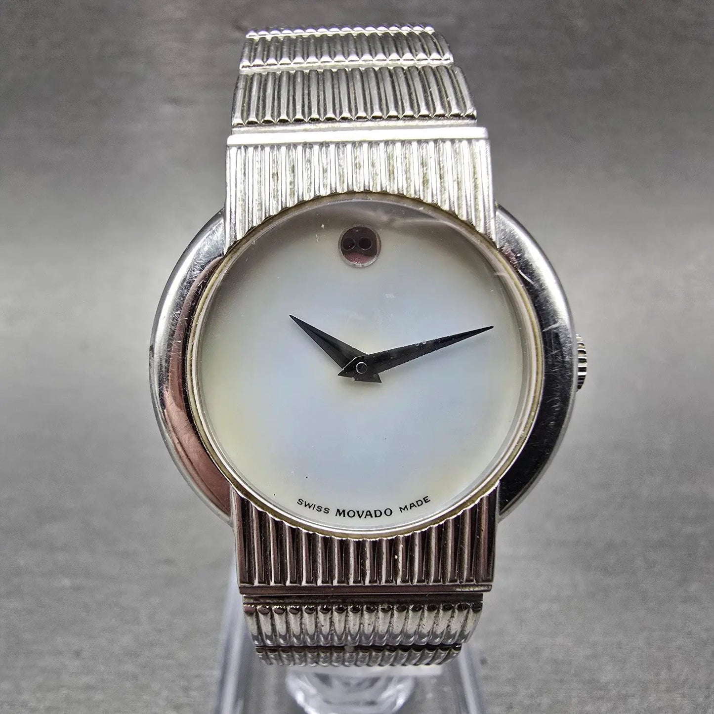 Movado Concerto Watch Women 26mm MOP Dial Silver Tone 84.G4.1842 New Battery0