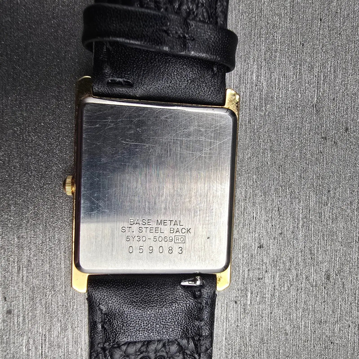 Seiko Tank Watch Men 25mm Gold Dial Gold Rectangle 5Y30-5069 New Battery VTG JP10