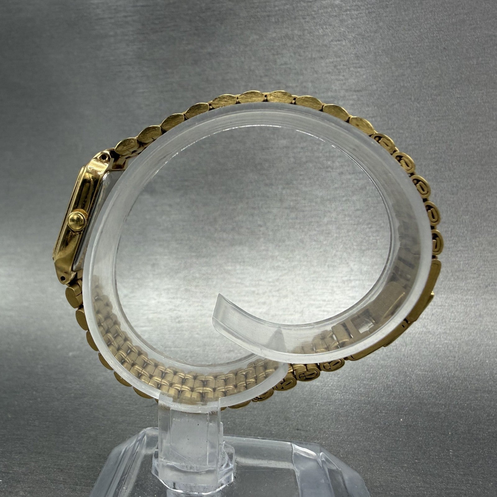 Seiko Tank Watch Women 18mm Champagne Dial Gold Tone Rectangle V401-5129 NewBatt6