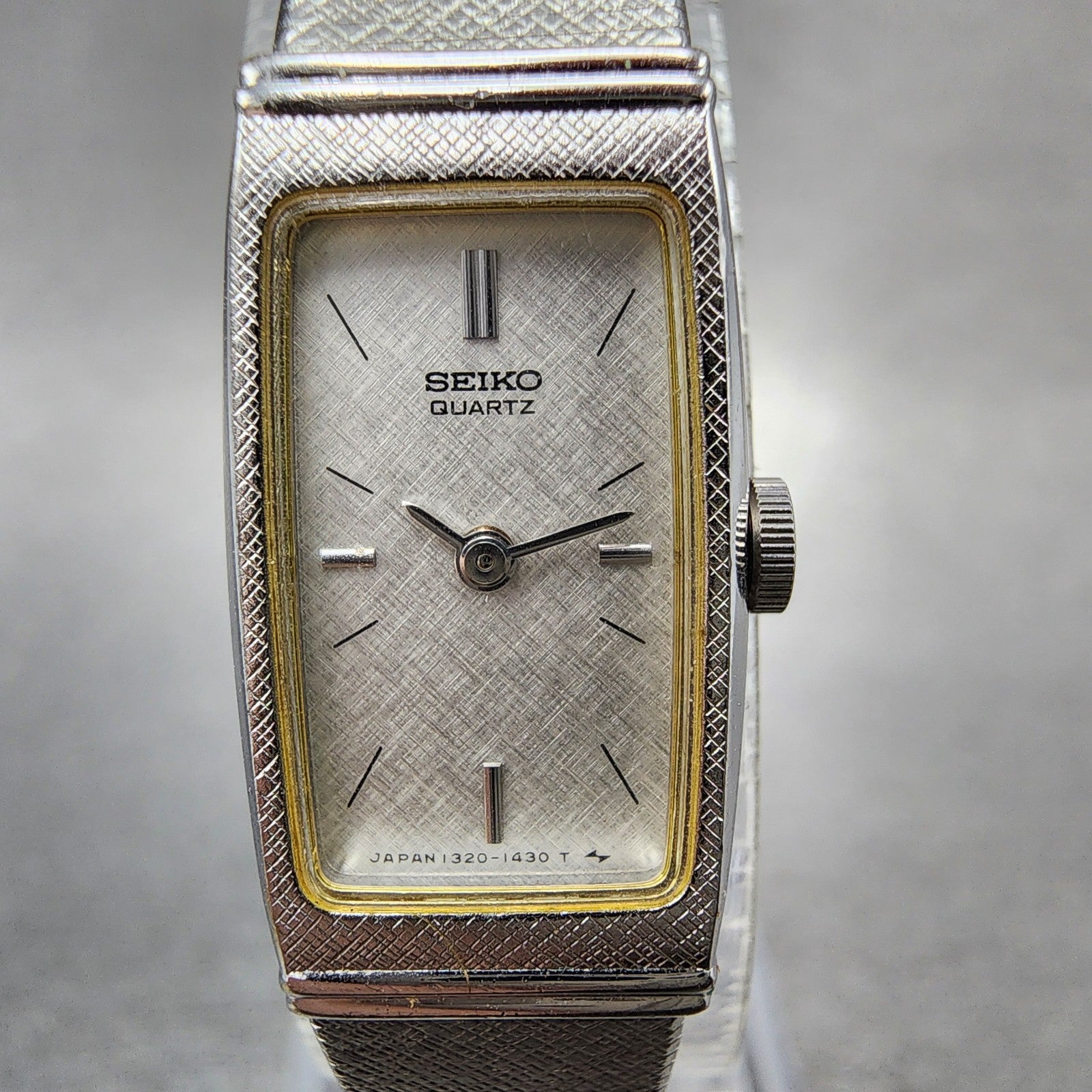 Seiko Tank Watch Women 13mm Silver Dial Silver Tone 13206070 New Battery1