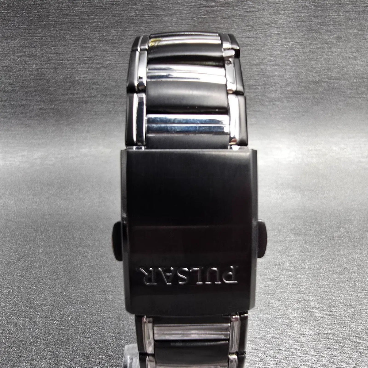 Seiko Pulsar Watch Men 30mm Black Dial Two Tone Date VJ32-X059 New Battery7