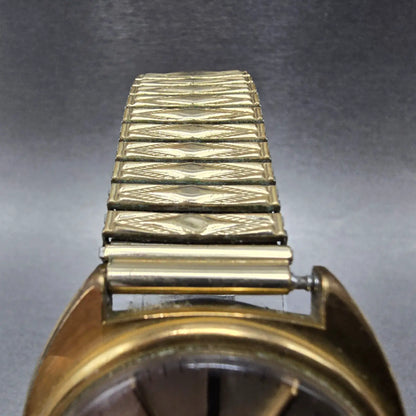 Omega Watch Men 35mm Champagne Dial Gold Tone Date 196.0121 PARTS Vintage Quartz5