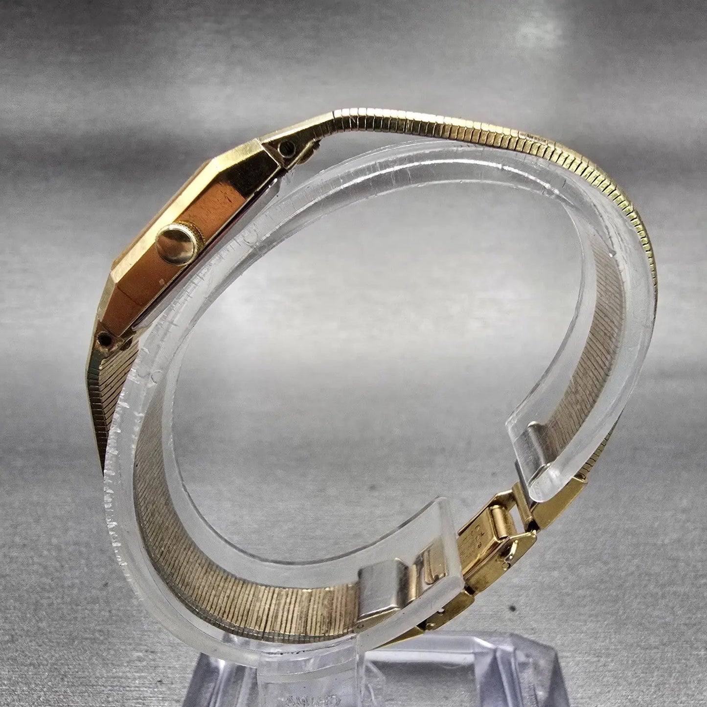 Seiko Watch Women 11mm Gold Dial Gold Tone Rectangle 1320-5049 New Battery VTG6