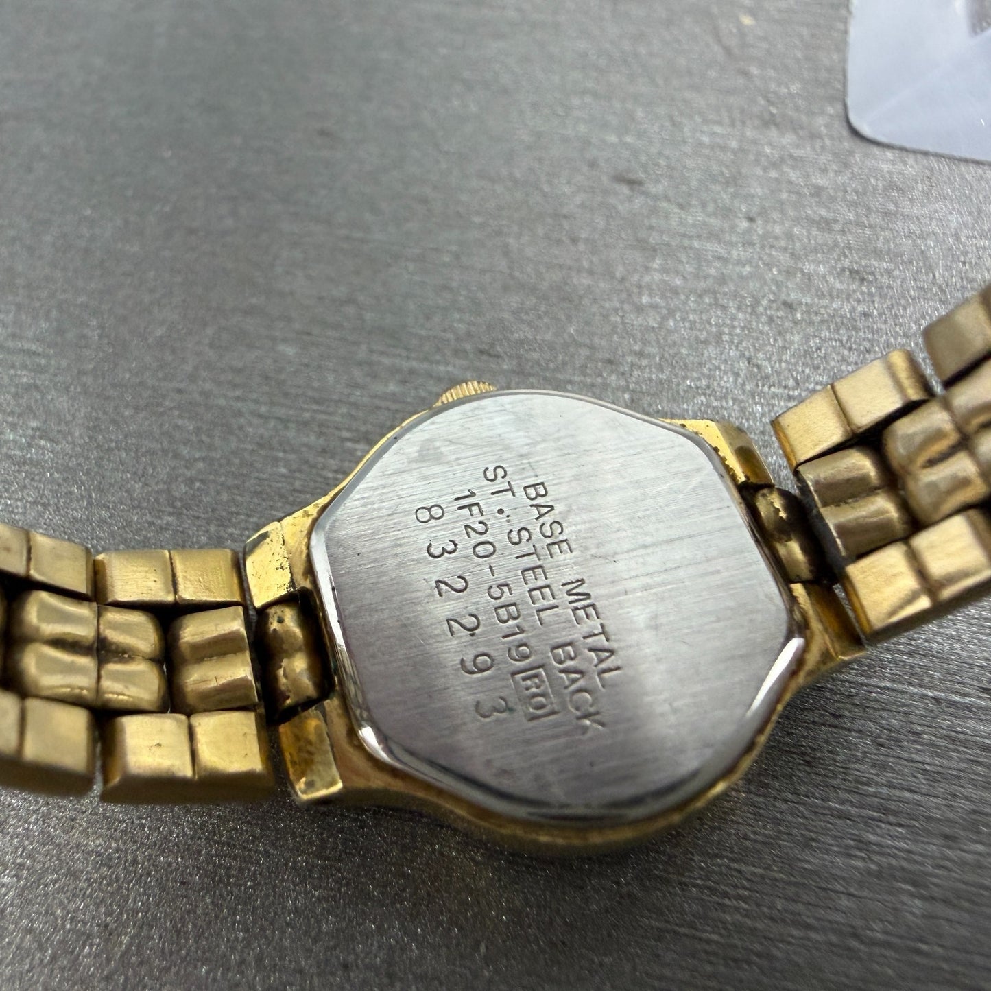 Seiko Watch Women 17mm Champagne DIla Gold Tone Oval 1F20-5B19 New Battery VTG9