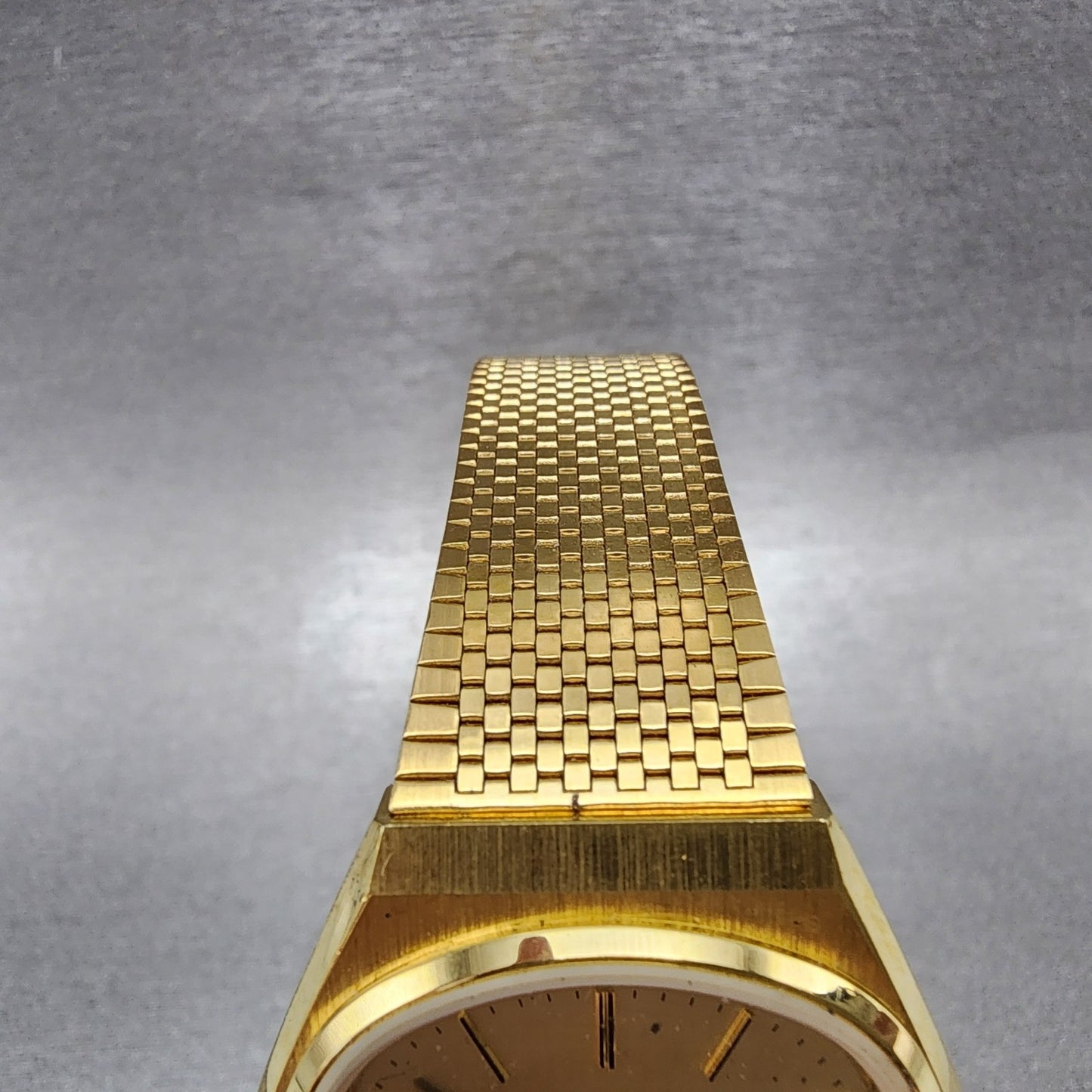 Bulova Caravelle Watch Men 33mm Gold Dial Gold Tone Daydate Round READ! New Batt4
