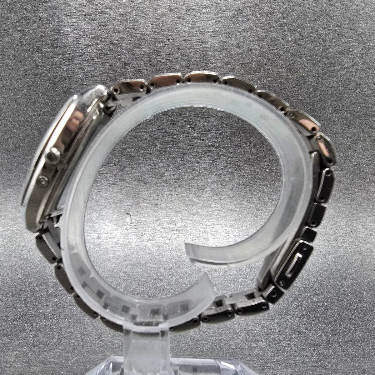 Seiko Lukia Atomic Solar Watch Women 25mm White Dial titanium 1B22-0CC0 PARTS7