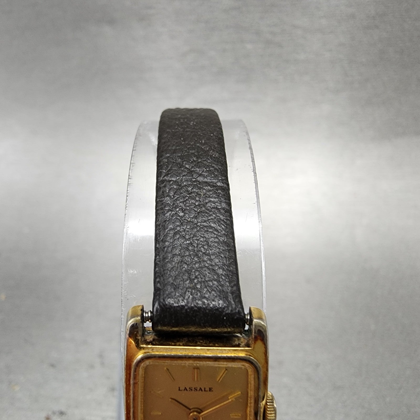 Seiko Lassale Tank Watch Women 14mm Gold Dial Gold Rectangle 1E505119 New Batt4
