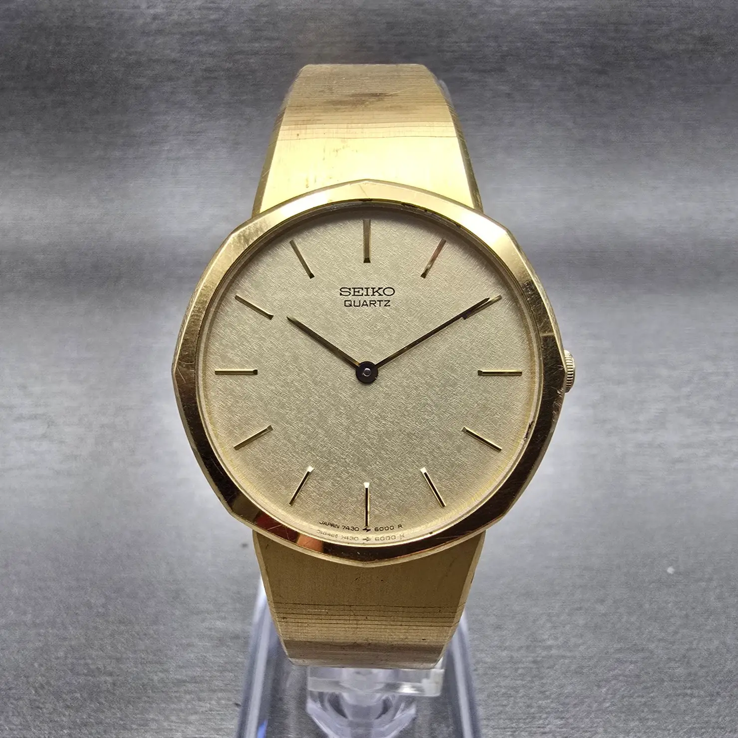 Seiko Watch Men 32mm Champagne Dial Gold Tone Round 7430-6009 New Battery VTG0