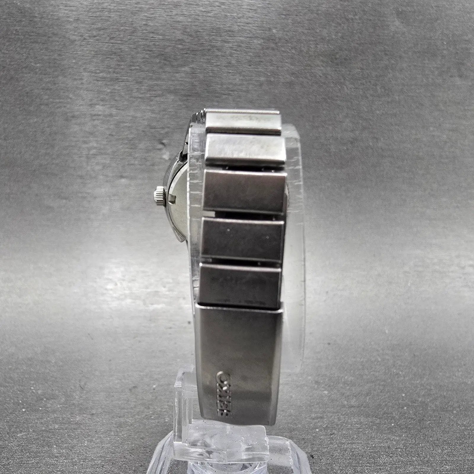 Seiko Automatic Watch Women 31mm Blue Dial Silver Tone READ!!!!!! 2706-7020 Runs8