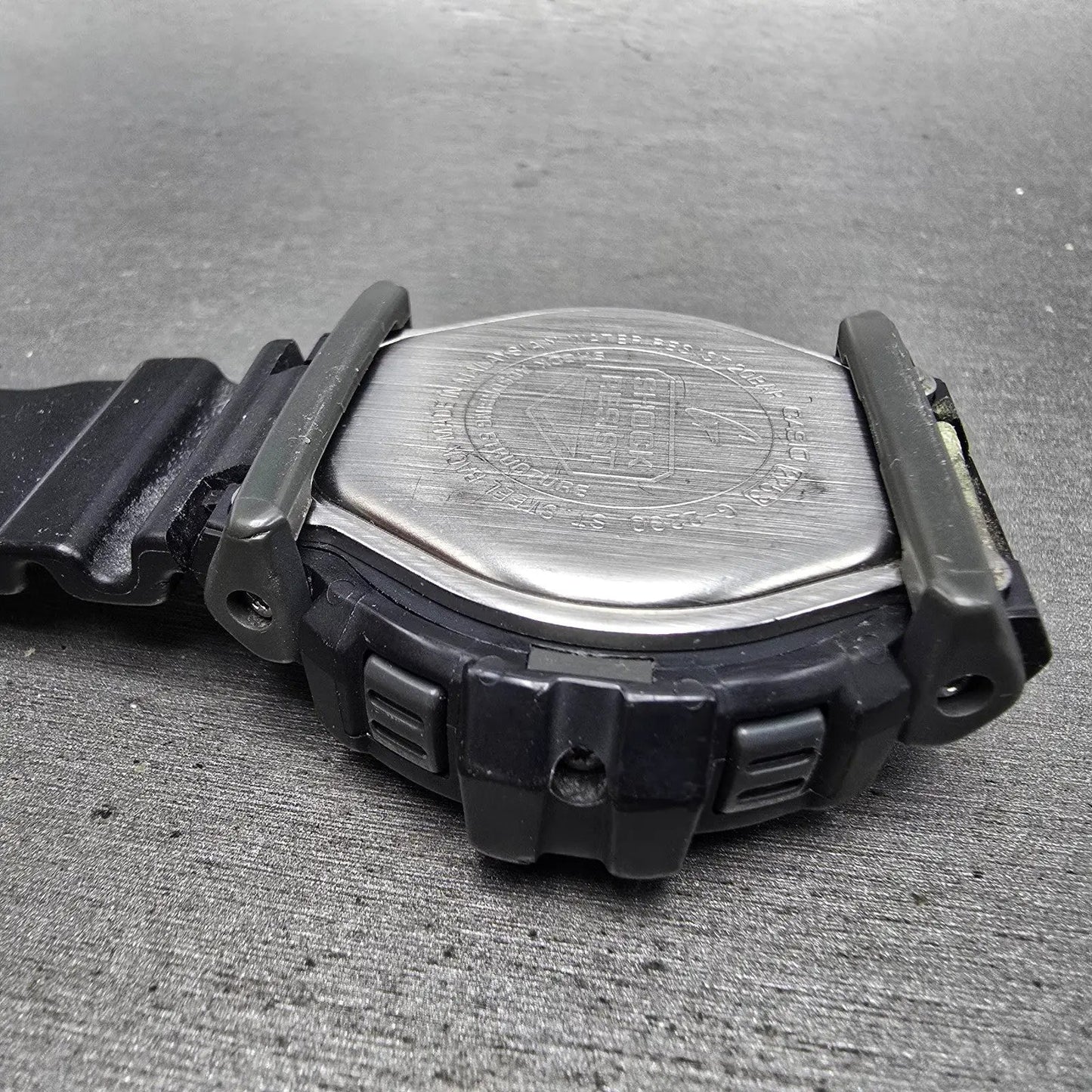 Casio G-Shock G-2200 Watch Men 49mm Black Gray Alarm Chronograph READ New Batt13